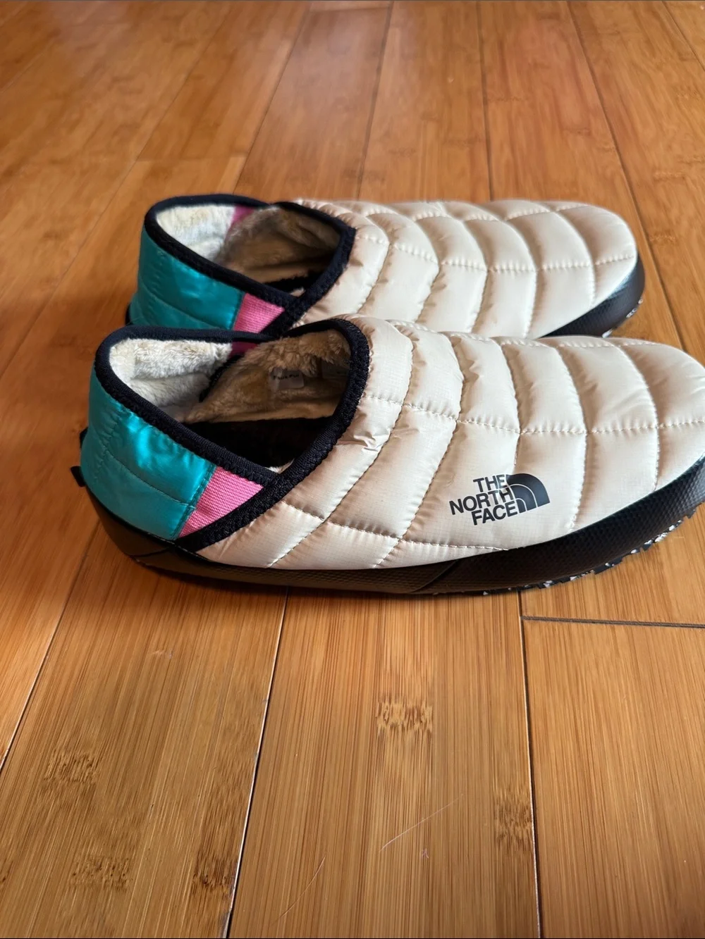 The North Face Cream Quilted Slip-On Slippers with Teal and Pink Accents